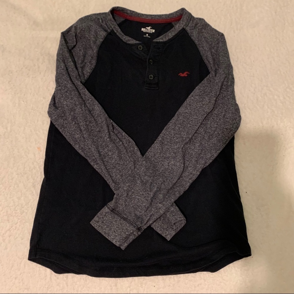 Men’s Hollister T-shirt